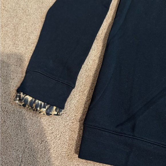 ⭐️ J Crew women’s sweatshirt size XS - Picture 3 of 6